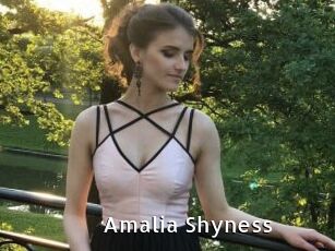 Amalia_Shyness