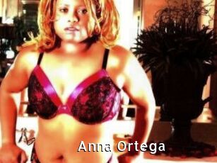 Anna_Ortega