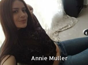 Annie_Muller