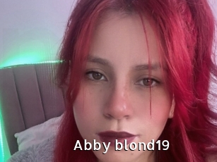 Abby_blond19