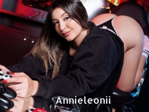 Annieleonii