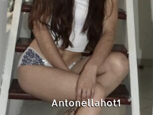 Antonellahot1