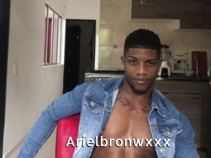 Arielbronwxxx