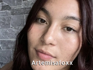 Artemisafoxx