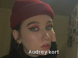 Audrey_kort