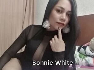 Bonnie_White