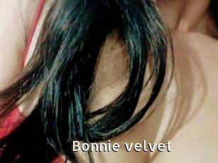 Bonnie_velvet