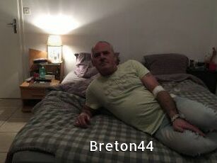 Breton44