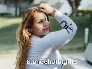 Blondehotbigtits