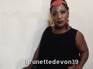 Brunettedevon39
