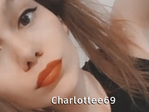 Charlottee69