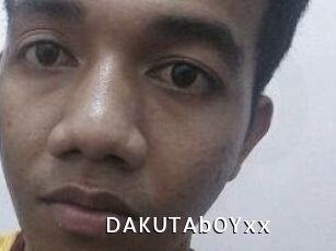 DAKUTAbOYxx