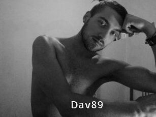 Dav89