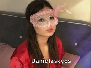 Danielaskyes