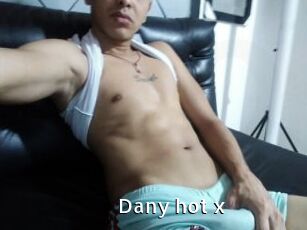 Dany_hot_x