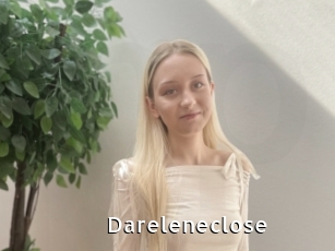Dareleneclose