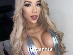 Dayann19