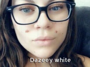 Dazeey_white