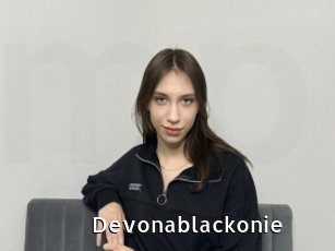 Devonablackonie