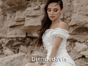 Diennedavis