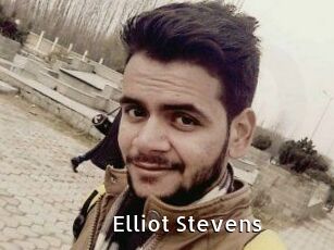 Elliot_Stevens