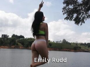 Emily_Rudd