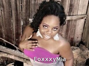 FoxxxyMia