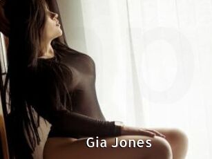 Gia_Jones