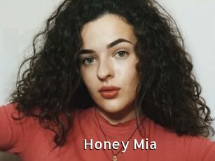 Honey_Mia
