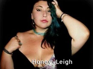 HoneyyLeigh