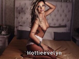 Hottieevelyn