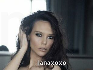Ianaxoxo