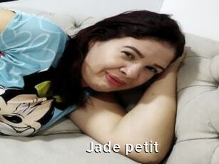 Jade_petit