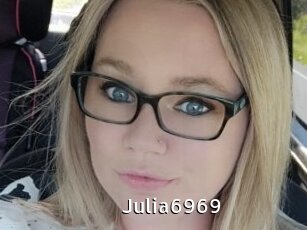 Julia6969