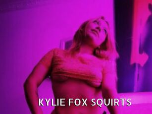 KYLIE_FOX_SQUIRTS
