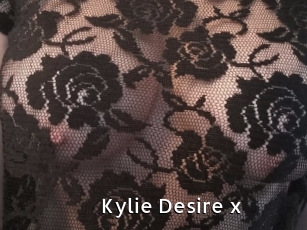 Kylie_Desire_x