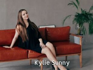 Kylie_Sunny