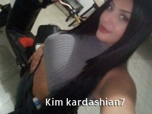 Kim_kardashian7