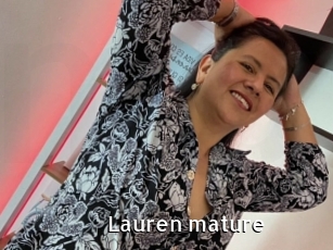 Lauren_mature