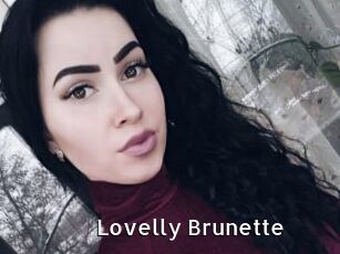 Lovelly_Brunette