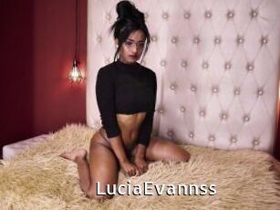 LuciaEvannss