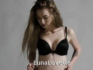 Luna_Lovelle