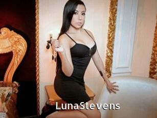 LunaStevens