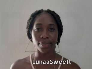 LunaaSweett