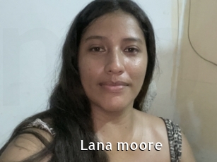 Lana_moore