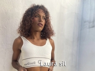 Laura_sil