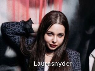 Laurasnyder