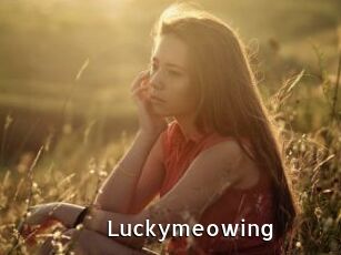 Luckymeowing