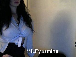 MILFyasmine