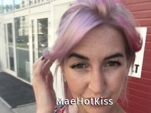 MaeHotKiss